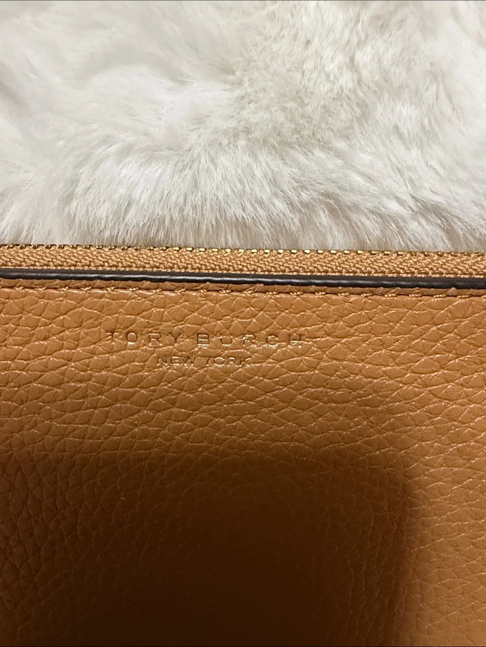 TORY BURCH PEBBLED LEATHER ZIP POUCH TAN NWOT